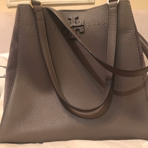 Tory Burch Handbags - Tory Burch McGraw Carryall Mixed Materials